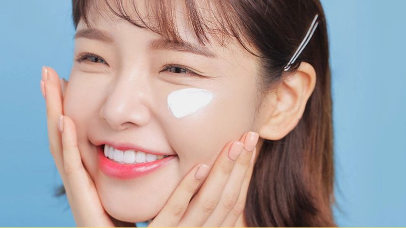 Cách sử dụng kem chống nắng Oribe Sunscreen Cream Face & Body