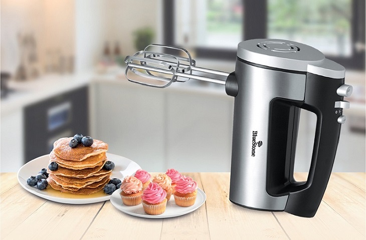 Công suất của máy đánh trứng BlueStone mạnh mẽ lên tới 400W đánh trộn nguyên liệu vô cùng hiệu quả