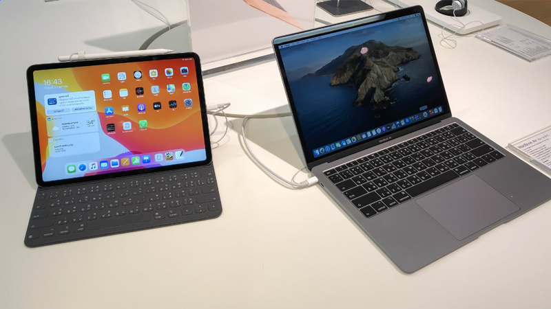 The simplest and easiest way to connect a tablet to a laptop