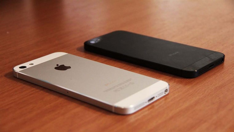 iPhone 5c có giá thành rẻ hơn các mẫu iPhone khác không?
