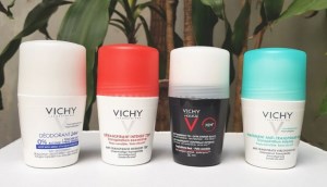 Review chi tiết 4 loại lăn khử mùi Vichy có trên thị trường hiện nay