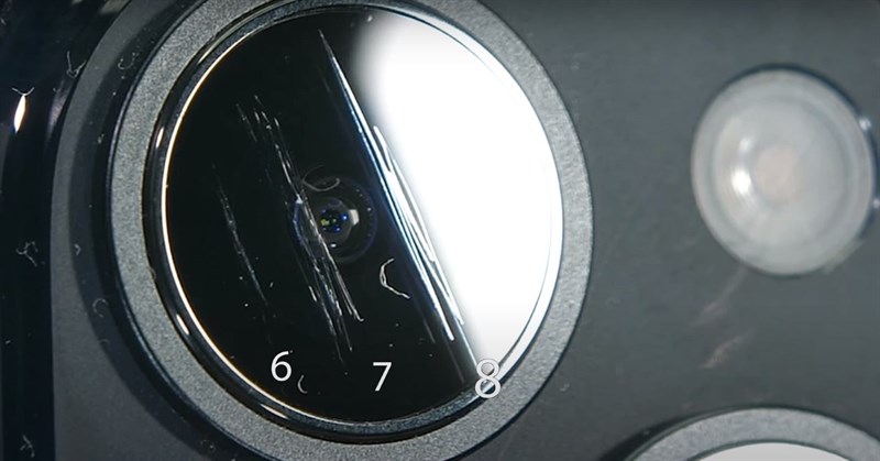 Camera trên iPhone 14 đã xuất hiện vết xước ở cấp độ 6