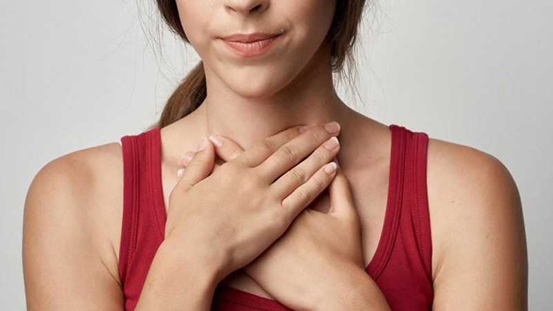 12 dấu hiệu nhận biết bệnh bướu cổ bạn cần chú ý