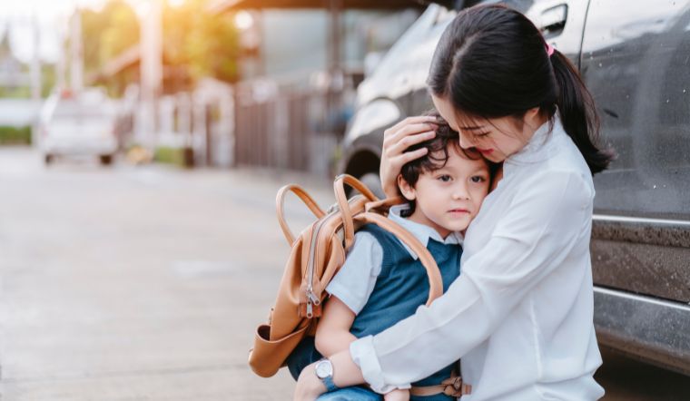 9 sai lầm mà nhiều gia đình mắc phải khi nuôi con trai
