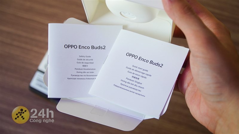 Trên tay OPPO Enco Buds2: Thiết kế nhỏ gọn, âm thanh sống động Trên tay OPPO Enco Buds2: Thiết kế nhỏ gọn, âm thanh sống động