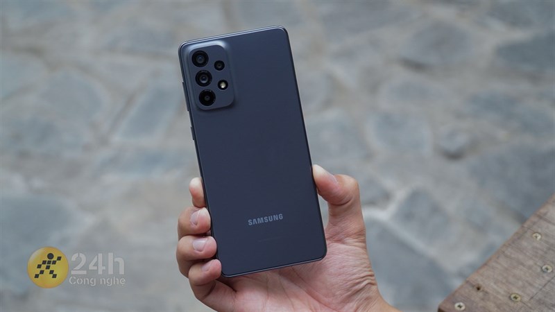 Đập hộp và trên tay trọn bộ Galaxy A73 5G Awesome Edition