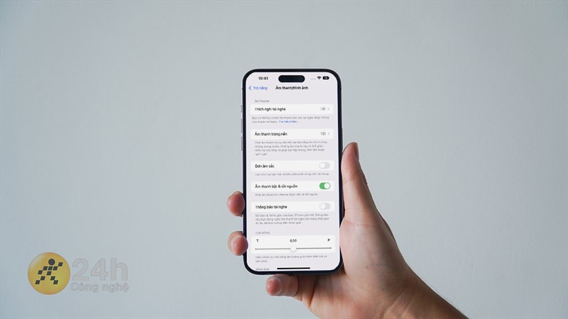 Cách bật âm thanh mở nguồn trên iPhone 14