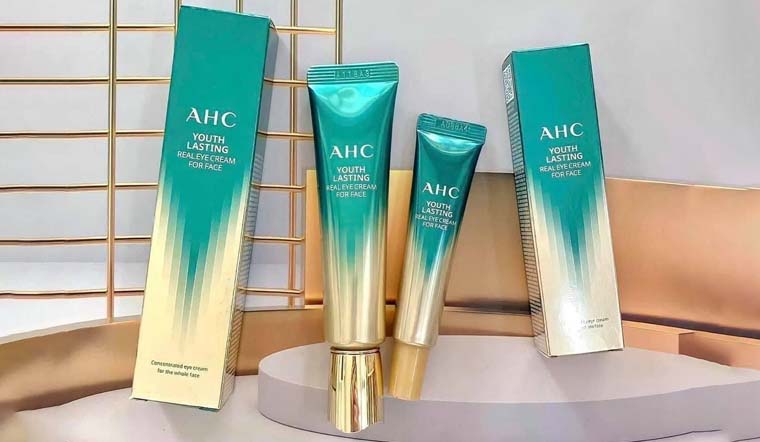 Review chi tiết kem mắt AHC xanh liệu có tốt? Giá bao nhiêu? 