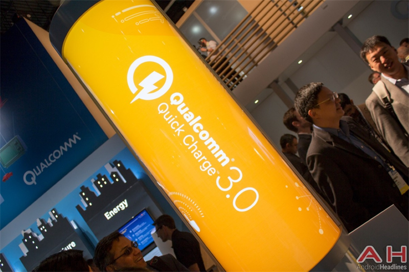 Công nghệ Quick Charge 30 giúp các game thủ nhanh chóng quay trở lại chiến trường - Ảnh AndroidHeadlines