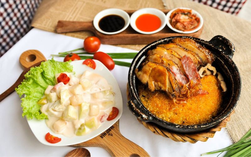 Bánh mì chảo Cột Điện Quán