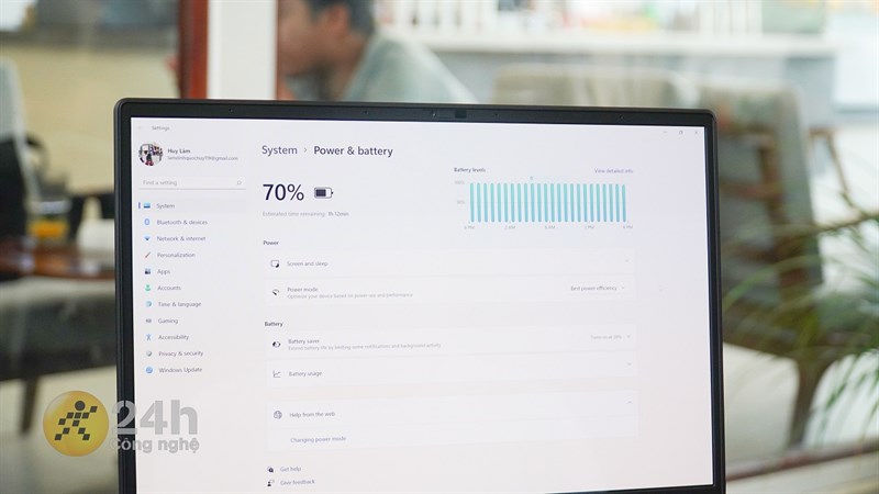 ASUS ProArt Studiobook Pro 16 OLED 2022 mang đến thời lượng dùng lâu dài nhờ viên pin 90 Wh ASUS ProArt Studiobook Pro 16 OLED 2022 mang đến thời lượng dùng lâu dài nhờ viên pin 90 Wh