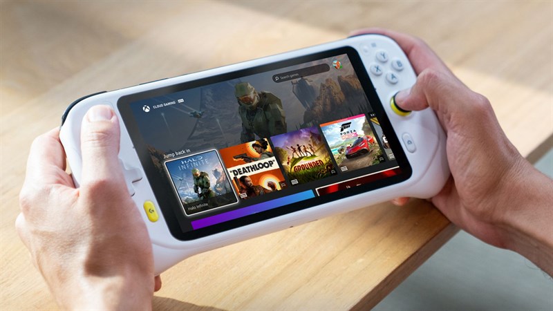 Máy chơi game cầm tay Logitech G Cloud ra mắt
