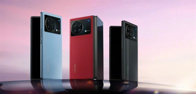 Vivo ra mắt X Fold+ : Điện thoại gập cấu hình khủng, camera hầm hố