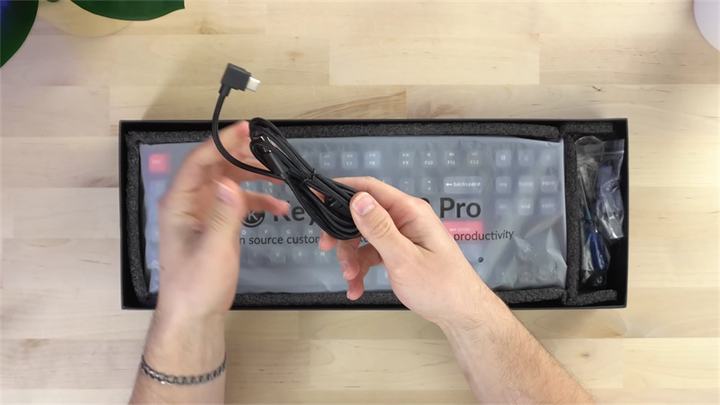 Trên tay bàn phím Keychron K8 Pro Trên tay bàn phím Keychron K8 Pro