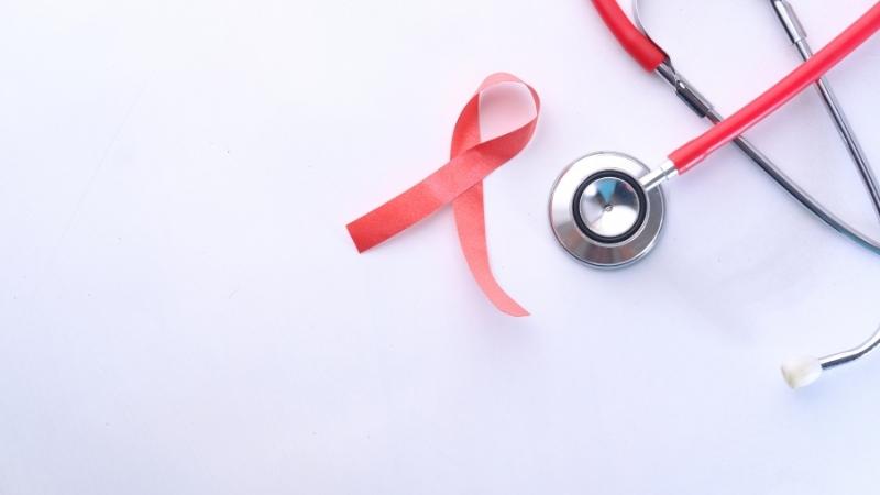 Những ai phơi nhiễm HIV ngoài môi trường nghề nghiệp sẽ làm nhiều xét nghiệm chẩn đoán