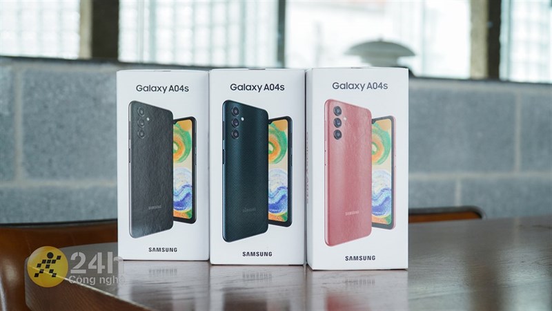 Trên tay Galaxy A04s: Giá 3.99 triệu, cấu hình đủ dùng, pin lớn 5.000 mAh Trên tay Galaxy A04s: Giá 3.99 triệu, cấu hình đủ dùng, pin lớn 5.000 mAh