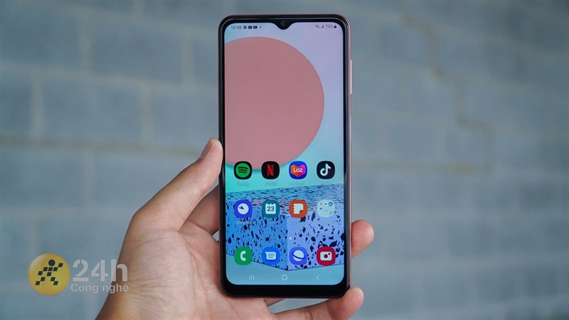 Galaxy A04e có gì mới: Dùng chip Helio G35, pin lớn cùng camera 50 MP