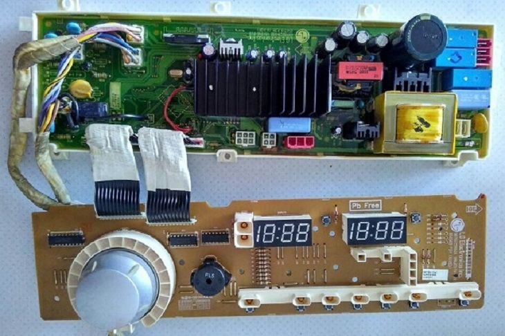 Máy giặt Electrolux bị nháy liên tục do lỗi IC điều-khiển trên mainboard trung tâm