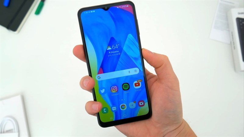 Galaxy A13 5G cũng sẽ được nâng cấp lên Android 12 và sẽ tiếp tục được hưởng chính sách cập nhật của Samsung.