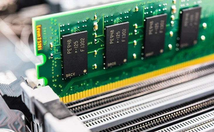 RAM laptop và RAM desktop được đóng gói trong các mô-đun bộ nhớ khác nhau
