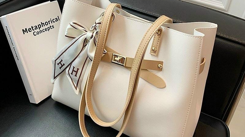 Handbags as a very practical gift for teachers