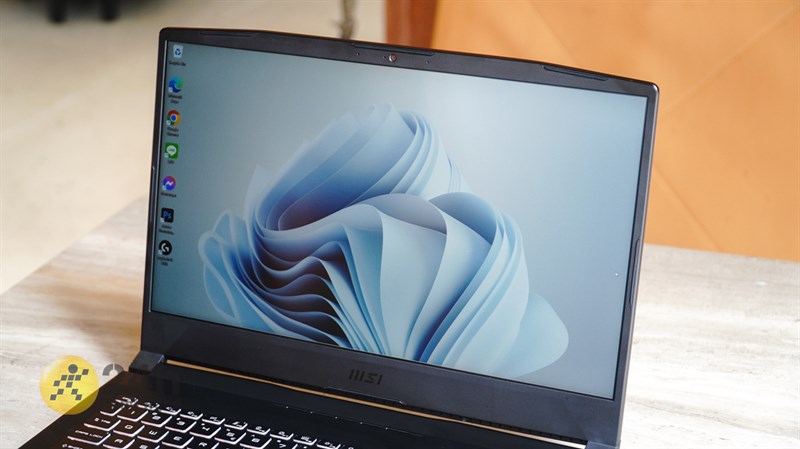 MSI Gaming Alpha 15 B5EEK được trang bị màn hình IPS 15.6 inch độ phân giải Full HD. MSI Gaming Alpha 15 B5EEK được trang bị màn hình IPS 15.6 inch độ phân giải Full HD.