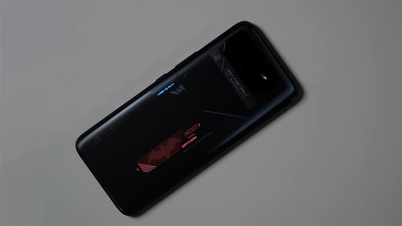 ROG Phone 6 BATMAN Edition là sự lựa chọn tốt dành cho các fan của Batman