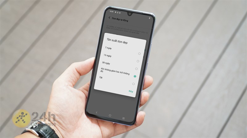 Cách giải phóng dung lượng tự động trên Vivo