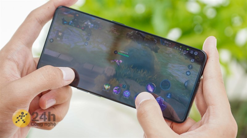 Cấu hình của OPPO Reno8 Pro hứa hẹn sẽ mang lại một sức mạnh lớn cho chiếc điện thoại này. Cấu hình của OPPO Reno8 Pro hứa hẹn sẽ mang lại một sức mạnh lớn cho chiếc điện thoại này.