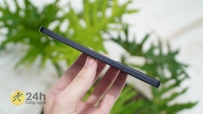 Trên tay OPPO Reno8 Pro 5G chính hãng Việt Nam Trên tay OPPO Reno8 Pro 5G chính hãng Việt Nam