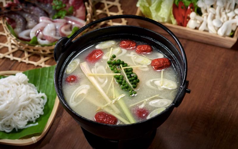 Revealing how to make seafood soy milk hot pot to conquer fastidious customers