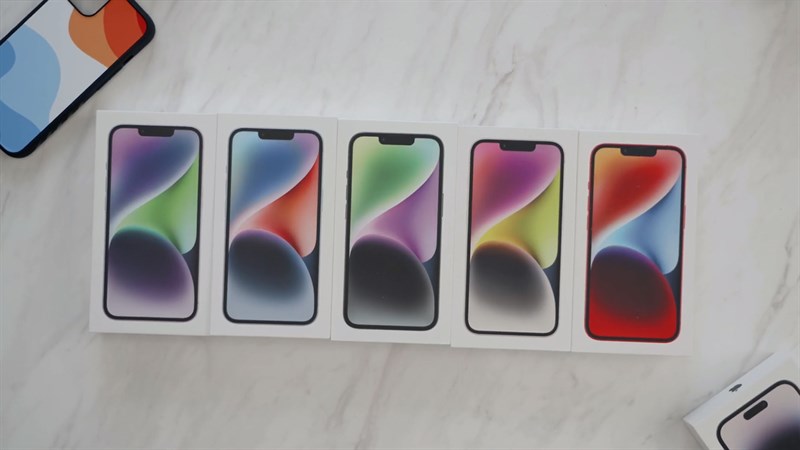 Sự thật là màn hình lớn và màu sắc đẹp của chiếc điện thoại iPhone 14 Plus sẽ khiến bạn ngạc nhiên và hài lòng. Hãy không bỏ qua cơ hội để khám phá những khả năng của thiết bị này qua hình ảnh liên quan.