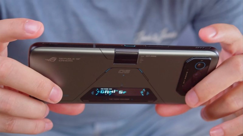 ASUS còn cố gắng ép xung các CPU trên Dimensity 9000+ trên thiết bị này.