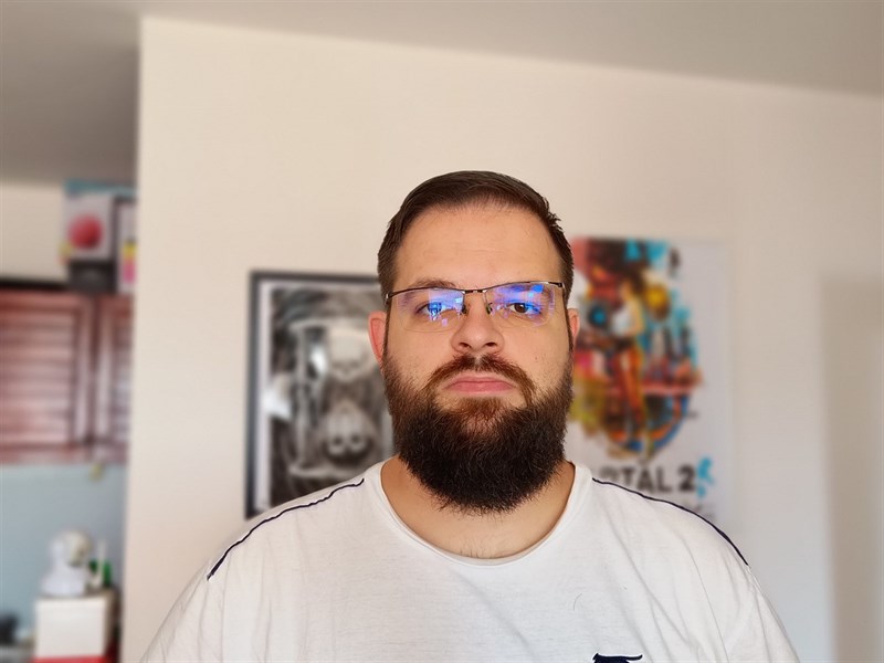  Ảnh chân dung từ camera chính 12.5 MP.