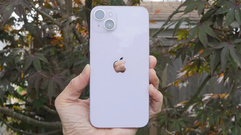 Đánh giá iPhone 14 Plus: Màn hình lớn, pin khoẻ, hiệu năng vẫn bá đạo