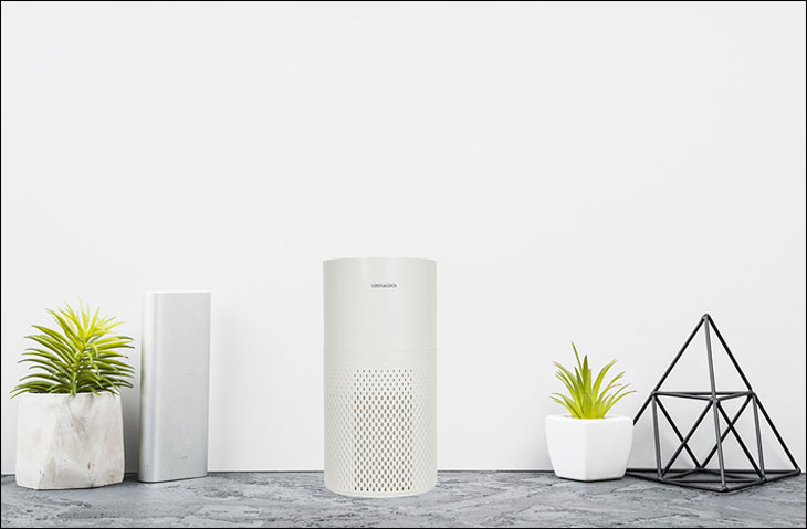 Máy lọc không khí Lock&Lock ENP126WHT 23W được tích hợp chức năng tạo ion âm, đem đến không gian trong lành tốt cho sức khỏe