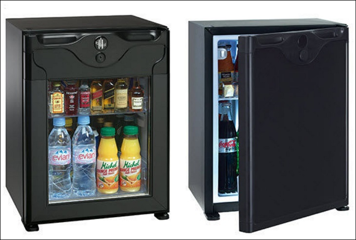 Tủ lạnh minibar Primo XC-30 có dung tích 30 lít, phần cửa được thiết kế bằng kính hoặc chất liệu hợp kim