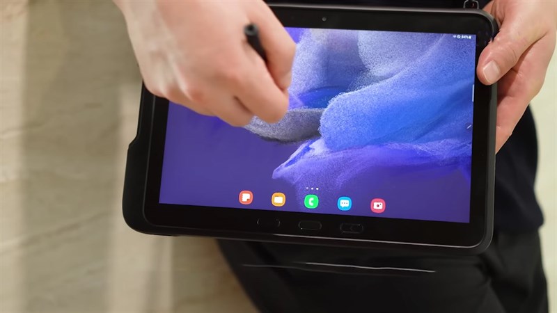 Trên tay Galaxy Tab Active4 Pro: Độ bền cao hiệu năng mạnh, pin lớn