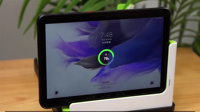 Trên tay Galaxy Tab Active4 Pro: Độ bền cao hiệu năng mạnh, pin lớn