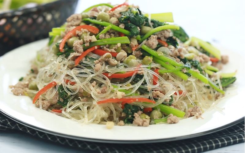 Kết hợp nhiều loại thực phẩm dinh dưỡng