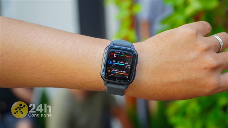 Trên tay Garmin Venu SQ 2 Trên tay Garmin Venu SQ 2
