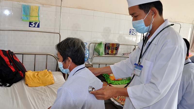 Bệnh lao có thể điều trị khỏi, do đó bạn nên đến khám bác sĩ sớm nhất có thể