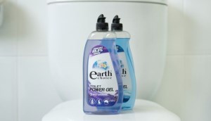 Nước tẩy bồn cầu Earth Choice từ thực vật có giúp làm sạch hiệu quả?