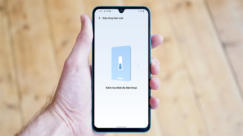 Cách kiểm tra nhiệt độ trên Vivo V25