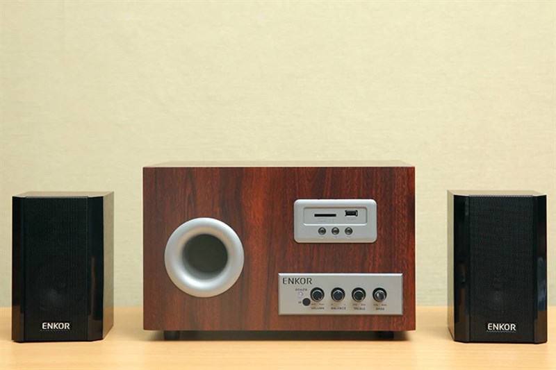 TOP 6 chiếc loa cũ nhưng chất lượng cực tốt, rẻ hơn máy mới đến 60%