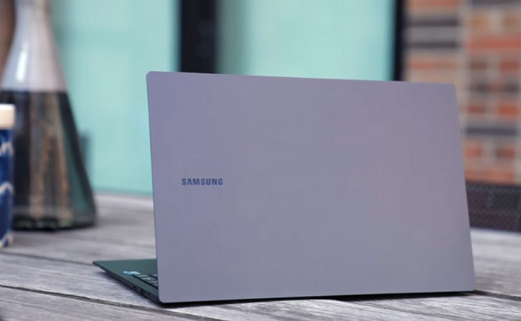 Should I buy a Samsung laptop? Are Samsung laptops good? 6 reasons to buy a Samsung laptop