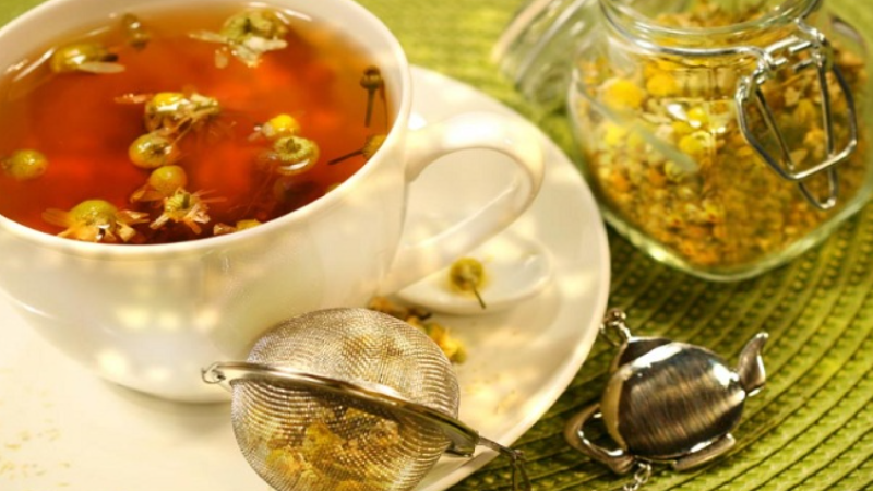 Công dụng nổi tiếng nhất của trà cây nữ lang là an thần và điều trị mất ngủ
