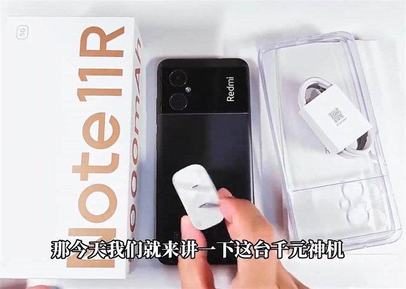 Trên tay Redmi Note 11R: Giá 3.7 triệu, cấu hình khá, thiết kế nổi bật