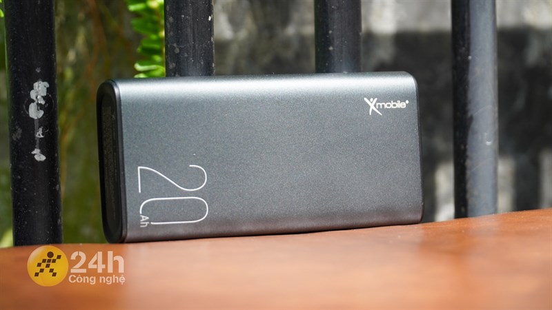 Trên tay Xmobile PowerBox+ JP218: Thiết kế bền bỉ, 20.000 mAh quá trâu