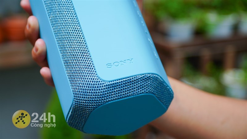 Trên tay loa Sony SRS-XE300: Thiết kế độc đáo, chất âm hay, pin lớn